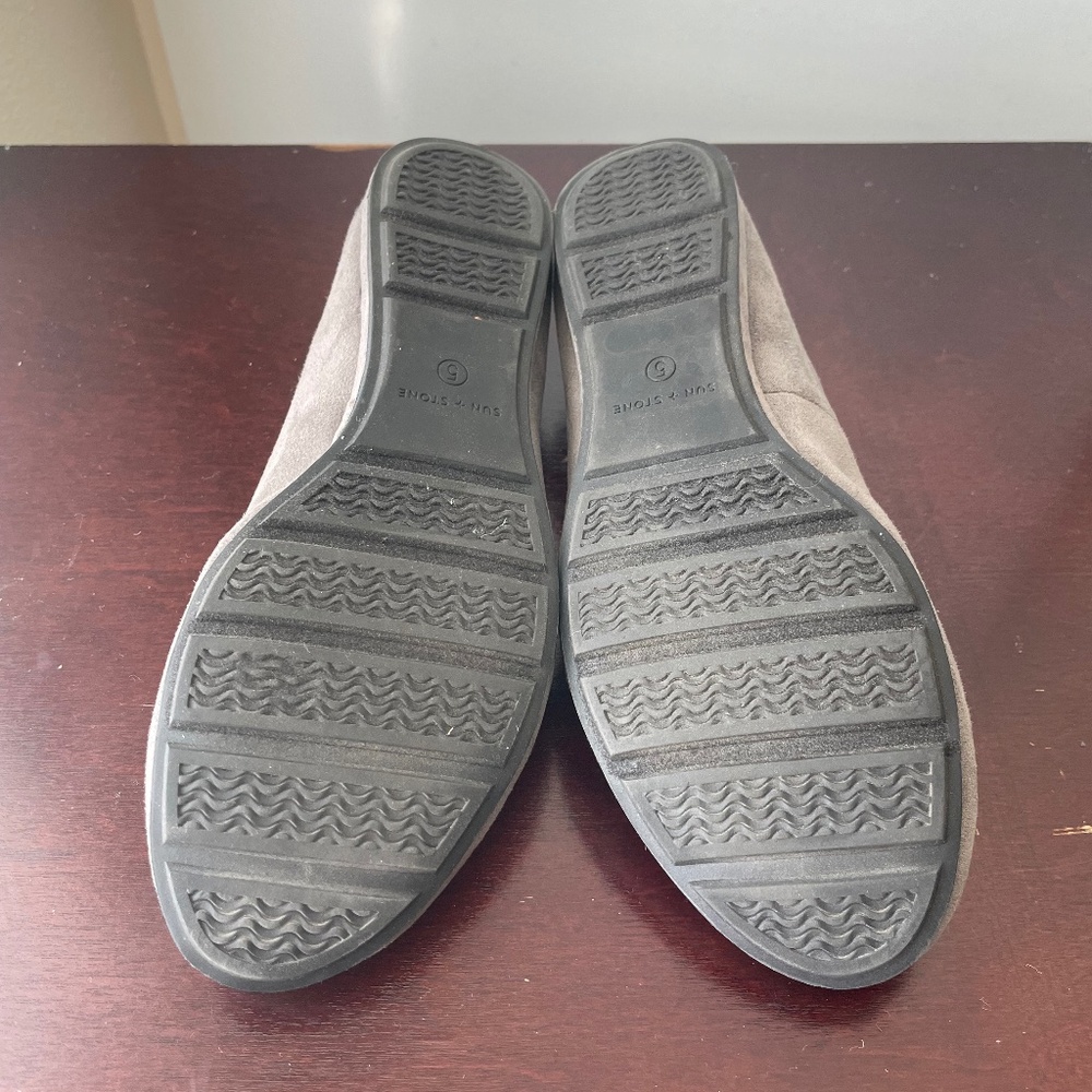 Gray Rounded Toe Flats - Picture 6 of 7